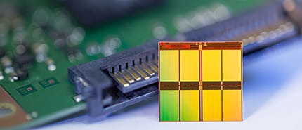 2013: Micron Delivers World’s Smallest 16nm NAND Flash Device